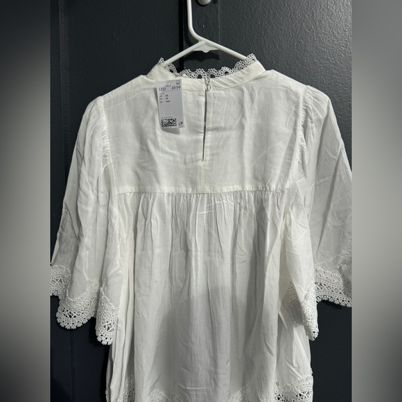 Elegant Bohemian Lace Trim White Blouse - Picture 10 of 15